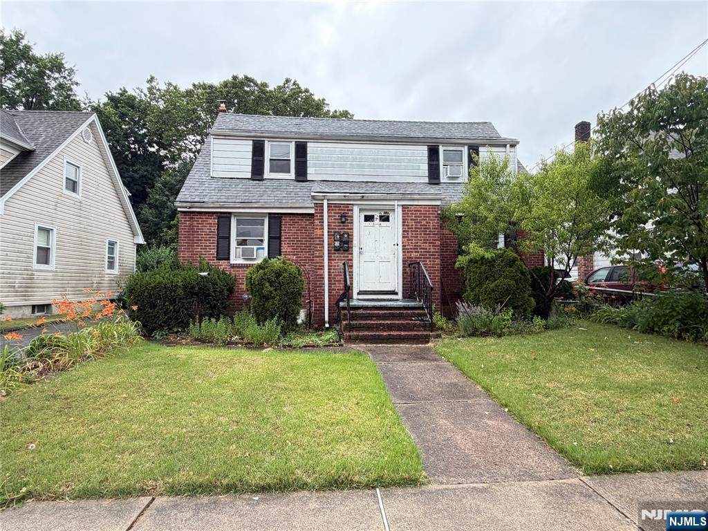 3-14 31st Street - Photo 1