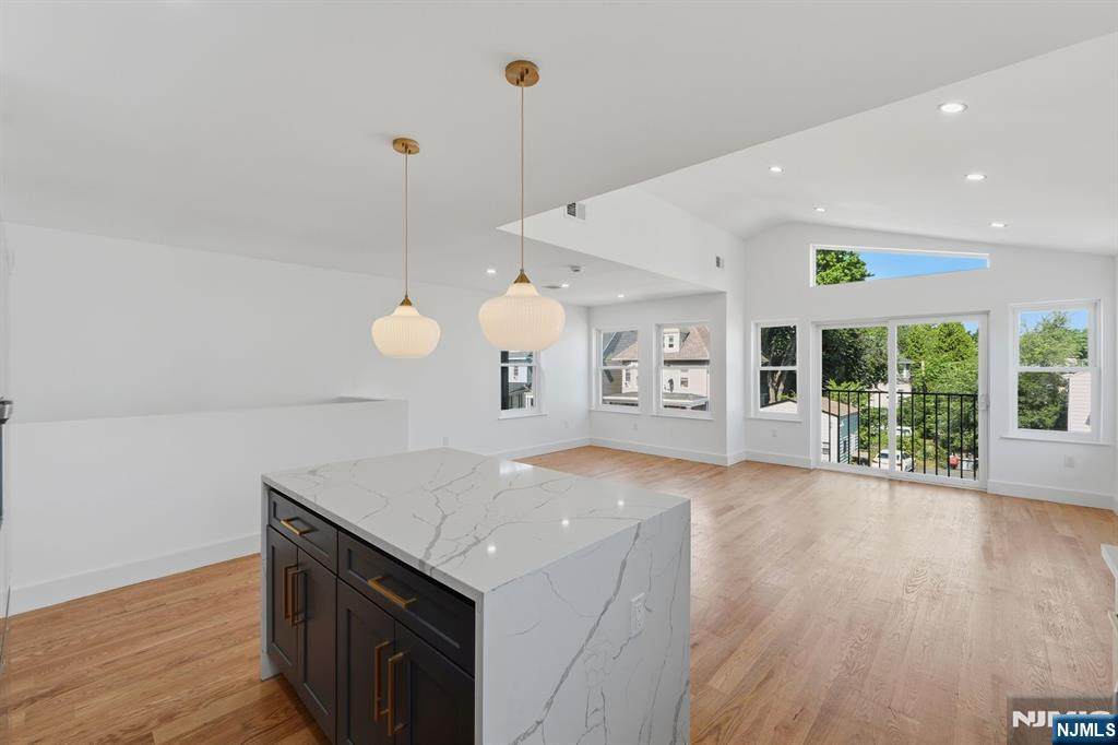 130 N 17th - Photo 1