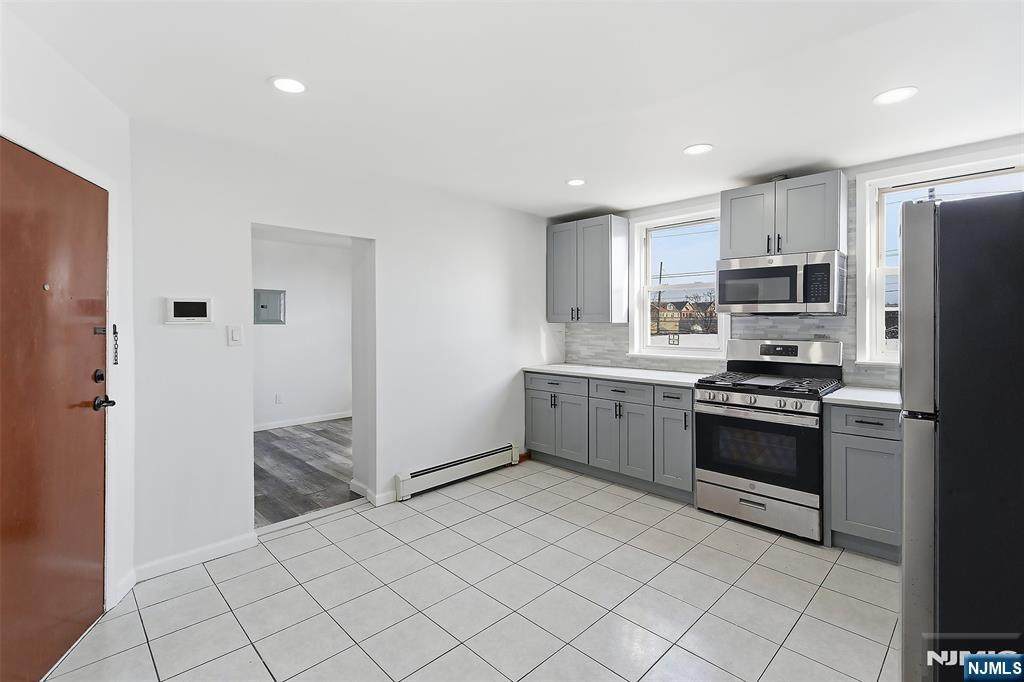 280 Wilson - Photo 1