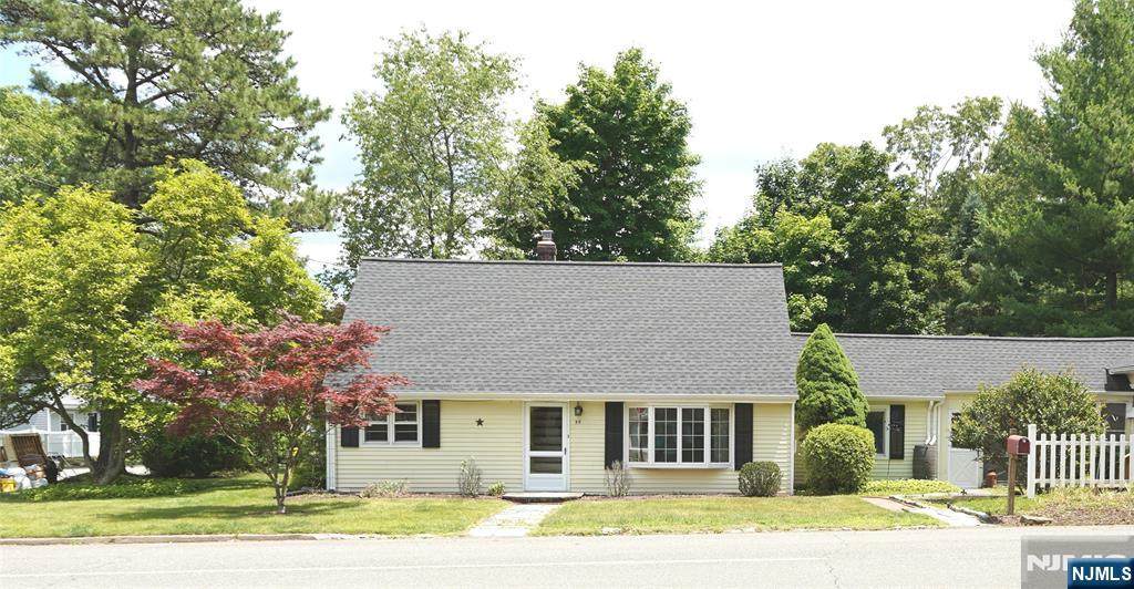 59 Pine - Photo 1