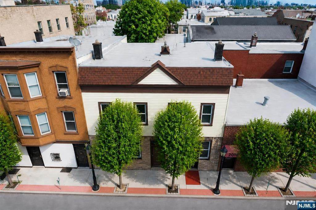 4108 New York Avenue - Photo 1