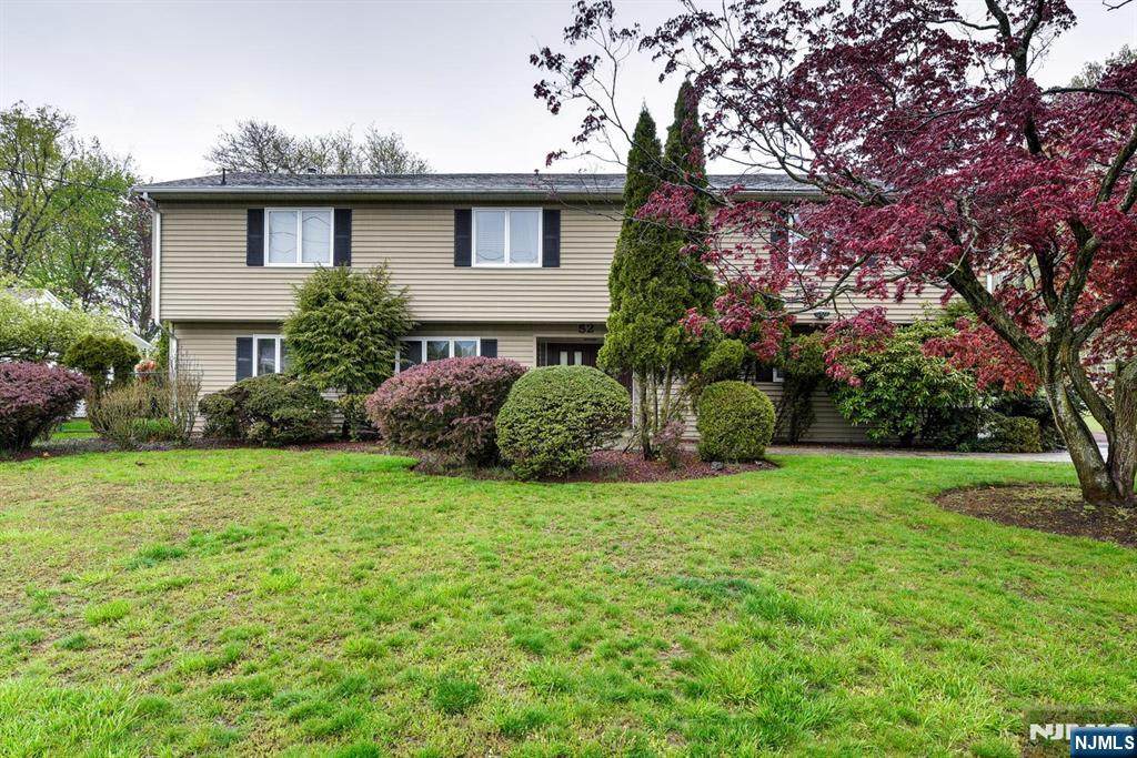 52 Ashburn Road - Photo 1