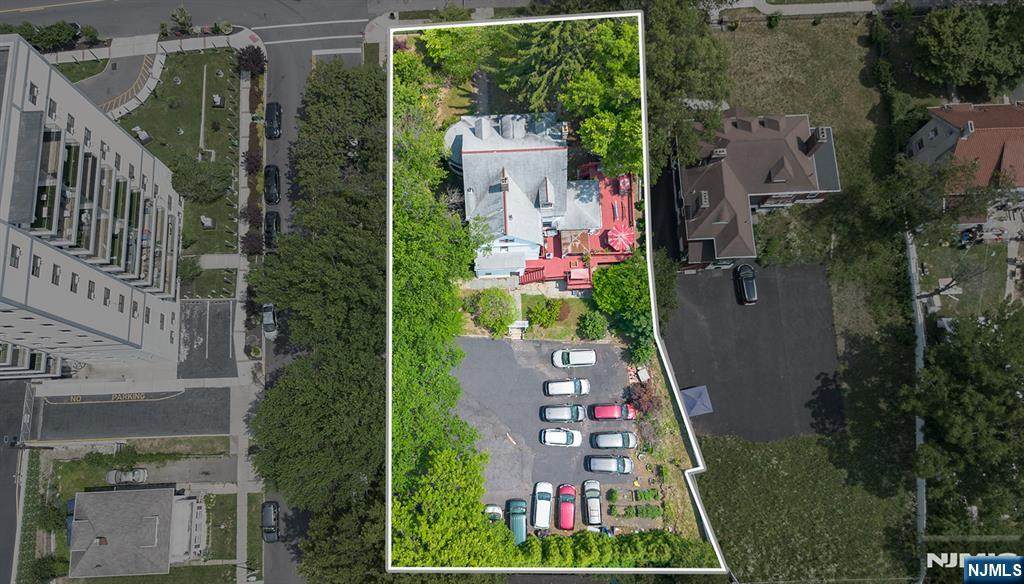 129 Munn Avenue - Photo 1