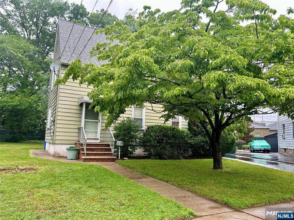 15 Willow Street - Photo 1