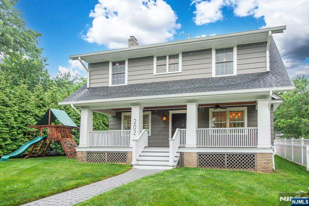 202 Watchung Avenue - Photo 1