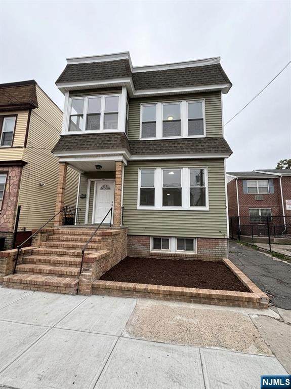 536 18th Street - Photo 1