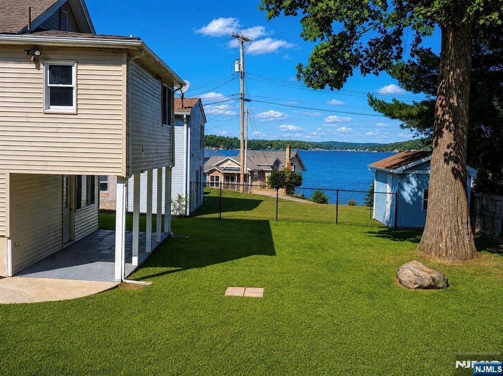 20 Oak Street - Photo 1