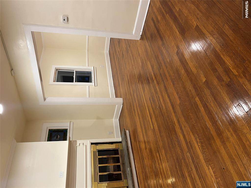 161 Franklin - Photo 1