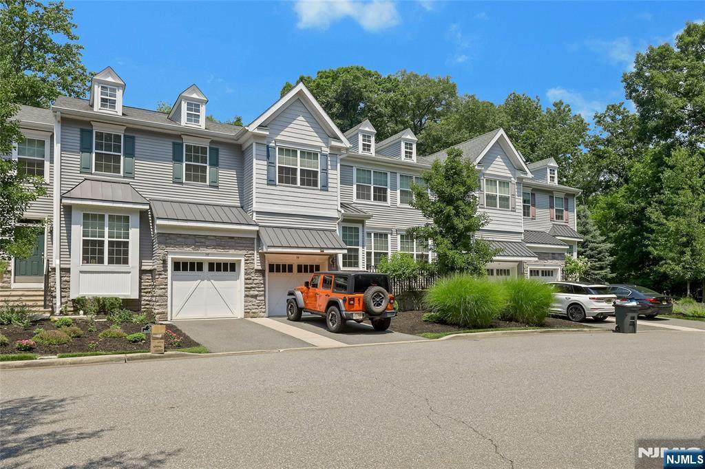 28 Masterson Court - Photo 1