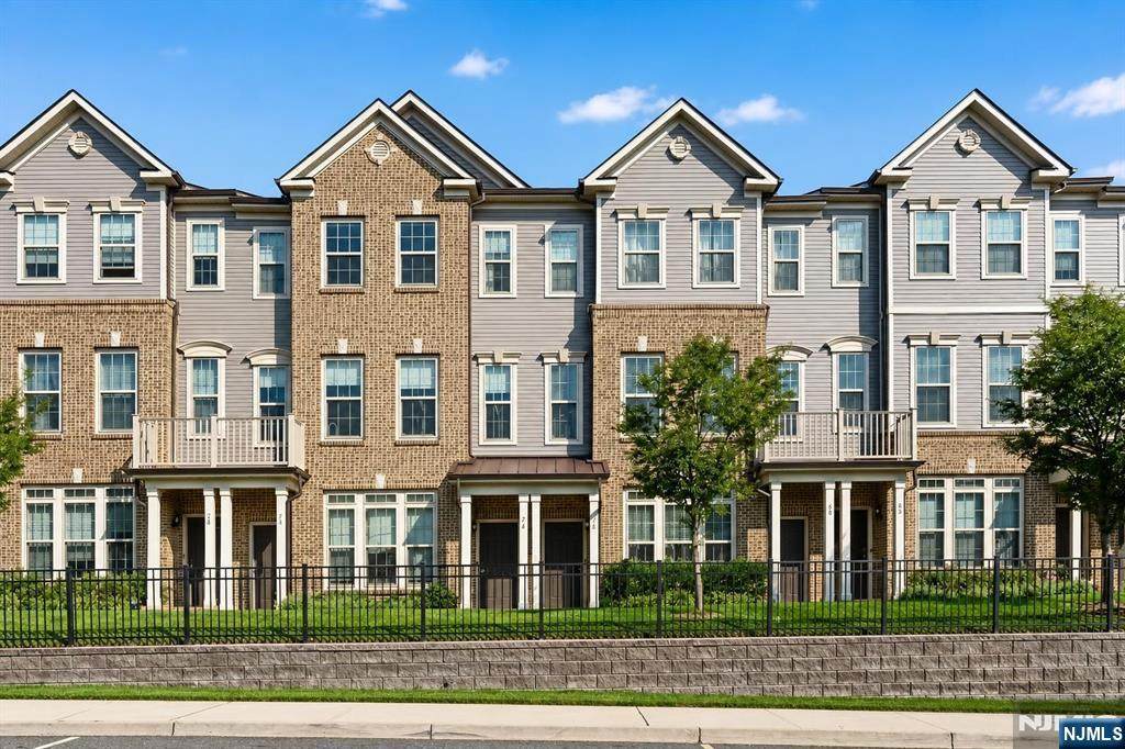78 Leahy Drive - Photo 1
