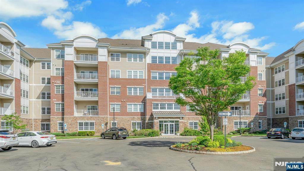 2202 Warrens Way - Photo 1