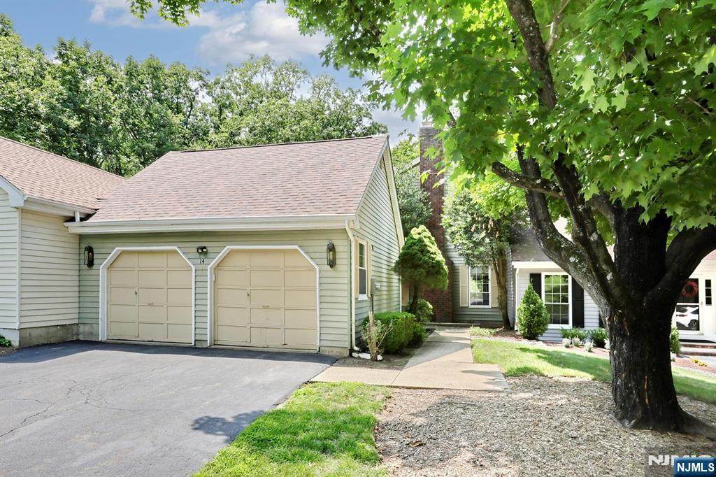 https://bt-photos.global.ssl.fastly.net/njmls/orig_boomver_1_26028990-1.jpg