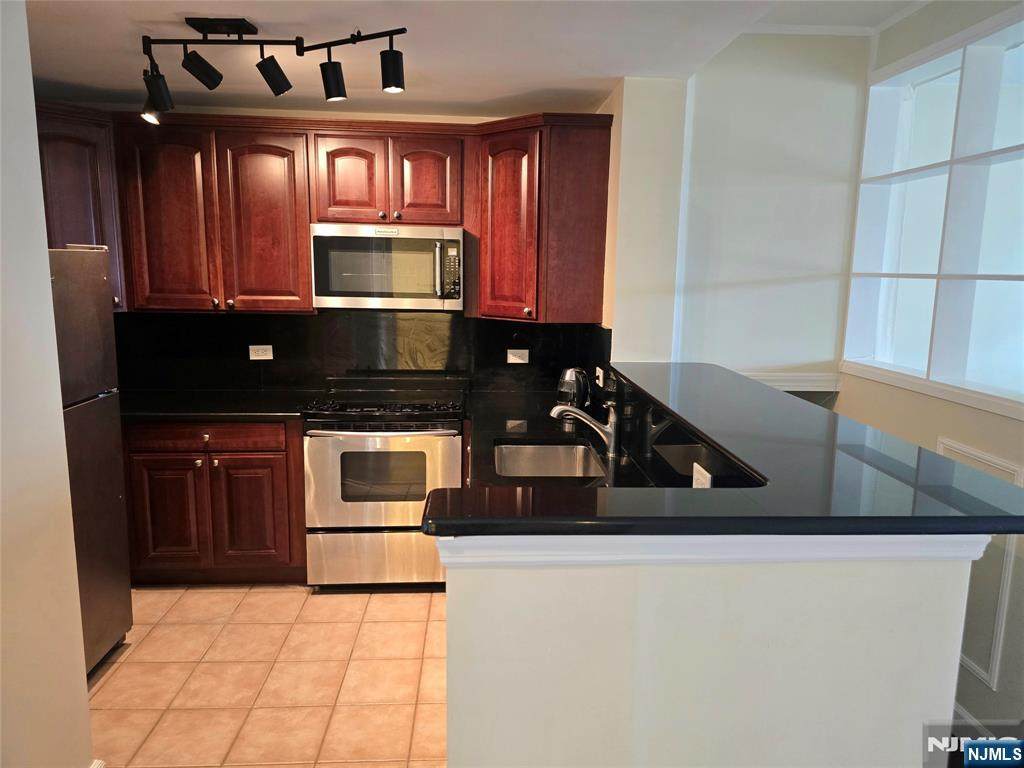 6309 City - Photo 1