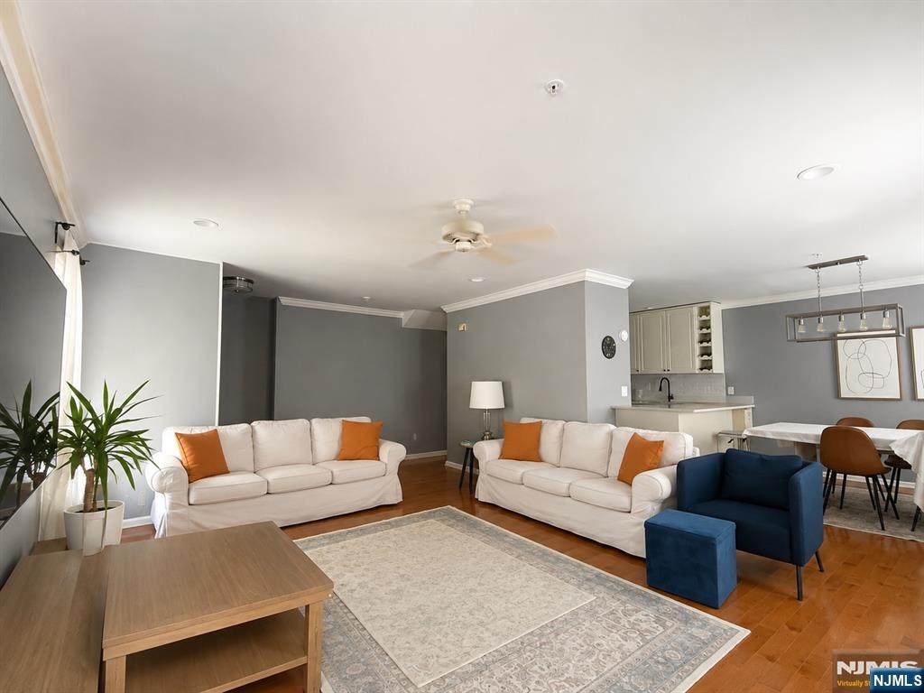 161 Terrace - Photo 1