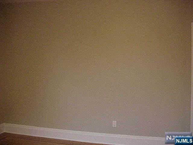 https://bt-photos.global.ssl.fastly.net/njmls/orig_boomver_1_26031842-1.jpg