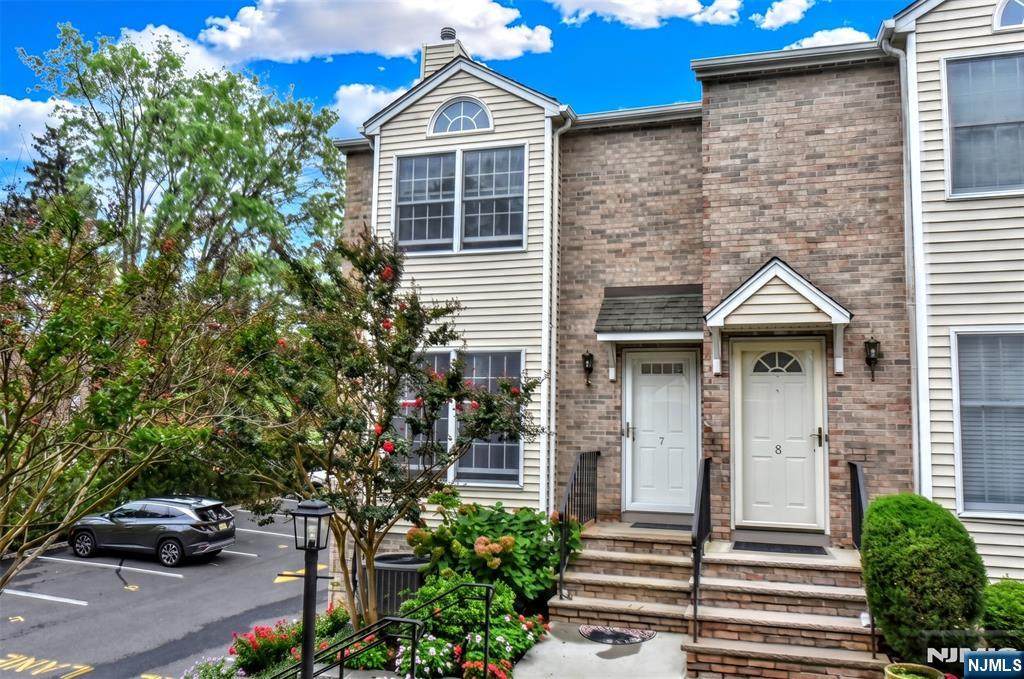 196 Madison Avenue - Photo 1