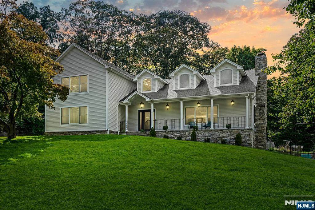 75 Evergreen Drive - Photo 1