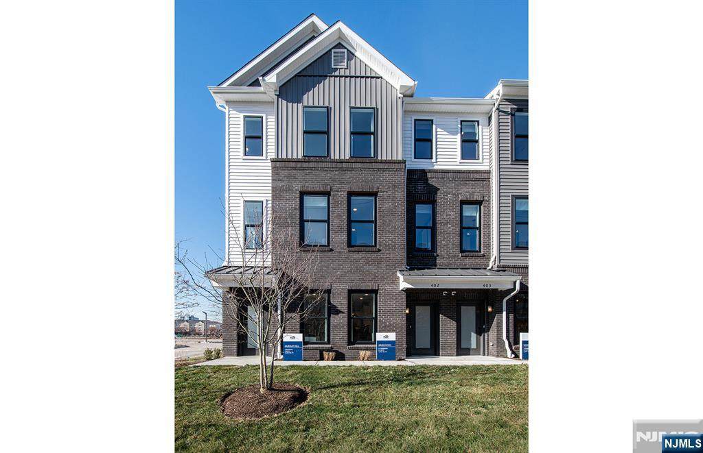 200 Willow Street - Photo 1