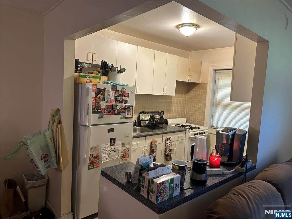 3021 Edwin Avenue - Photo 1