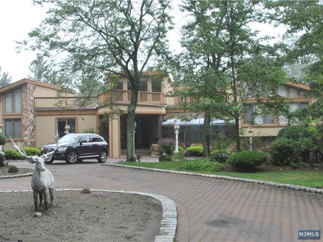 16 Schaffer Road - Photo 1