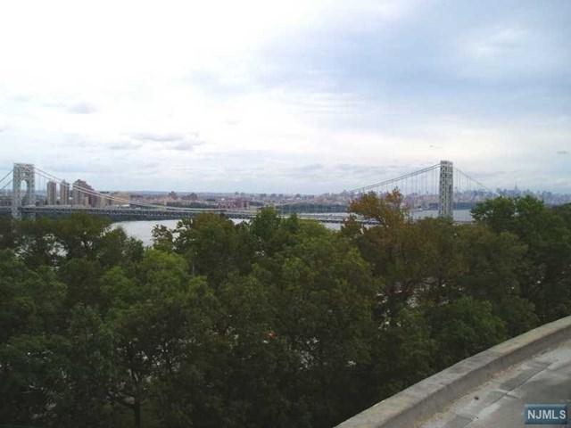 2400 Hudson Terrace - Photo 1