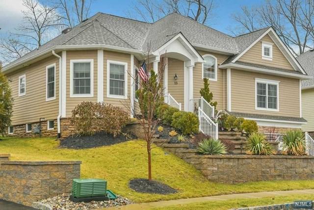 15 Linda Court - Photo 1