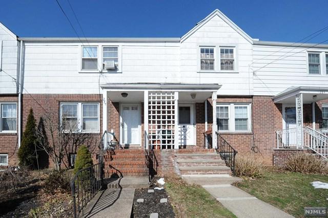 278 Pleasant Place - Photo 1