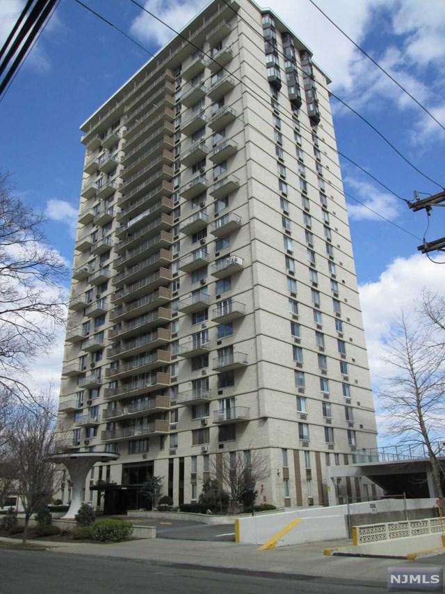 160 Overlook Avenue - Photo 1