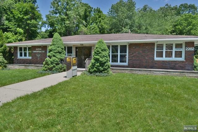 2282 Hamburg Turnpike - Photo 1