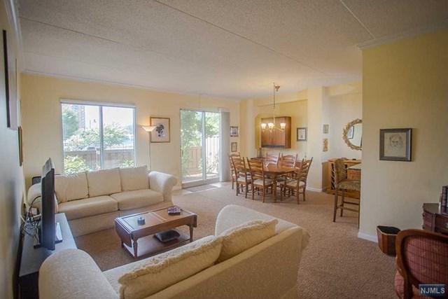 1055 River Road - Photo 1