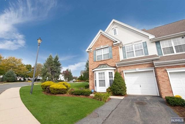138 Cambridge Drive - Photo 1