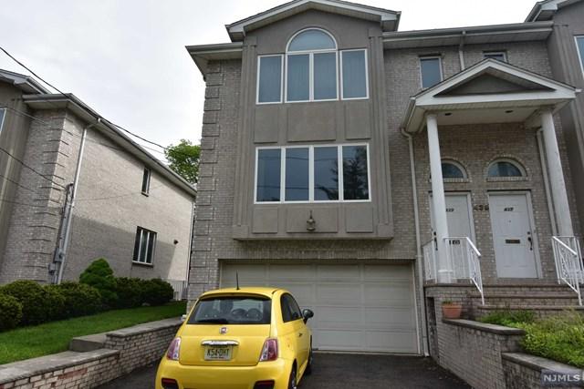 439 Grandview Place - Photo 1