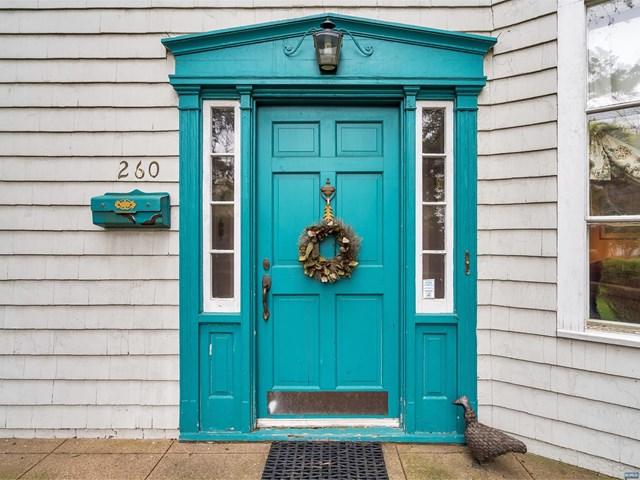 260 Knickerbocker Road - Photo 1