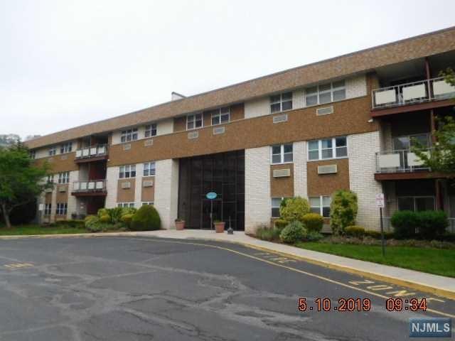 1111 River Road - Photo 1