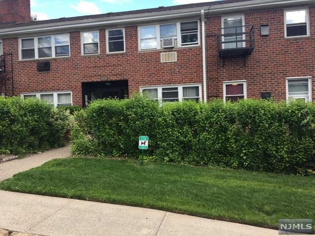 1624 Valley Street - Photo 1