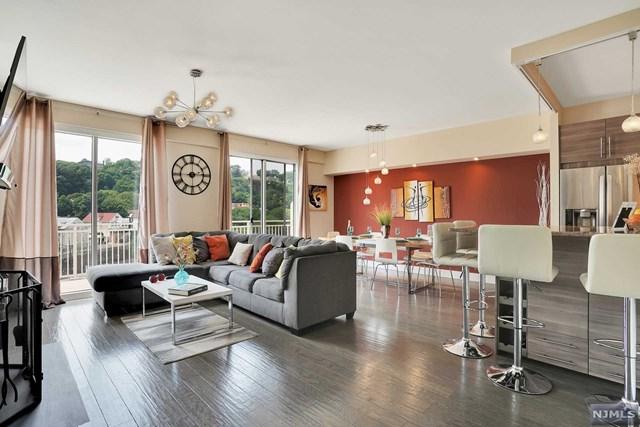 1055 River Road - Photo 1