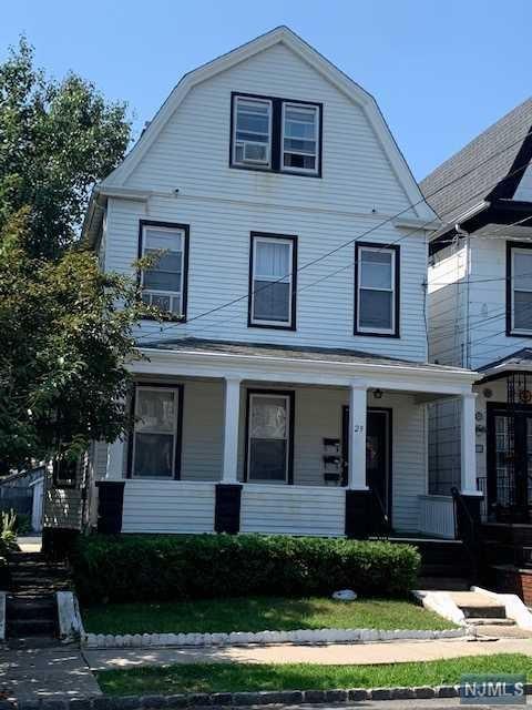 29 Division Avenue - Photo 1
