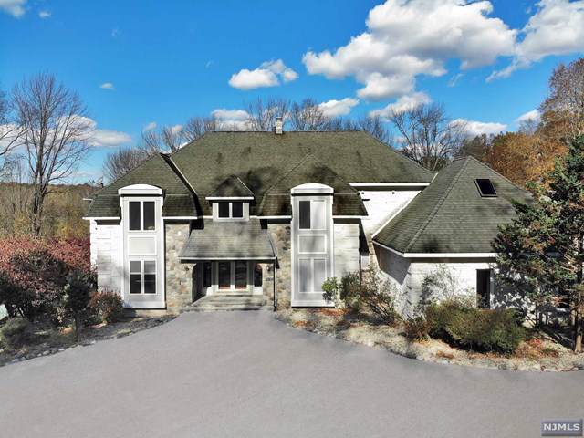 647 Mountain Road - Photo 1