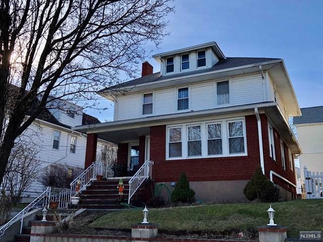 29 Vernon Avenue - Photo 1