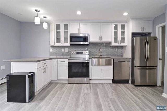 533 Madison Street - Photo 1