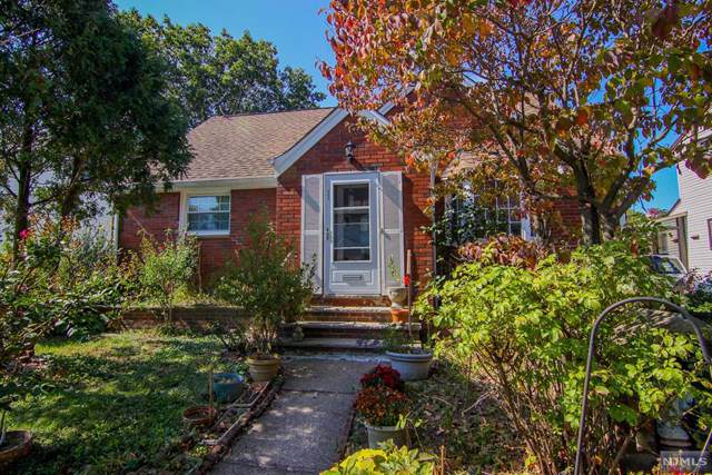 303 Fairway Avenue - Photo 1