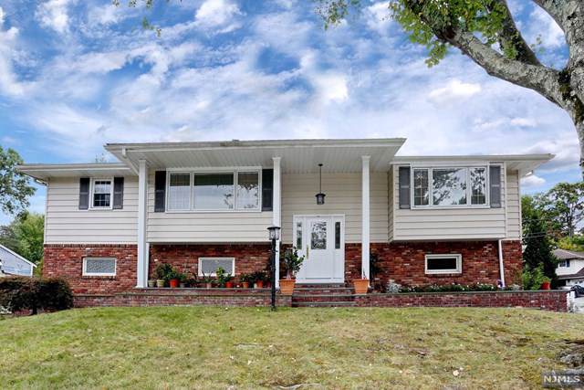 44 Memorial Road - Photo 1