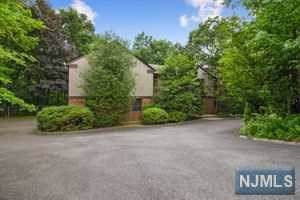 230 Highwood Avenue - Photo 1