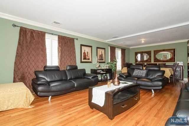 617A Prospect Avenue - Photo 1