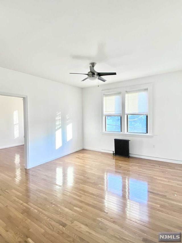 1027 Hoyt Avenue - Photo 1