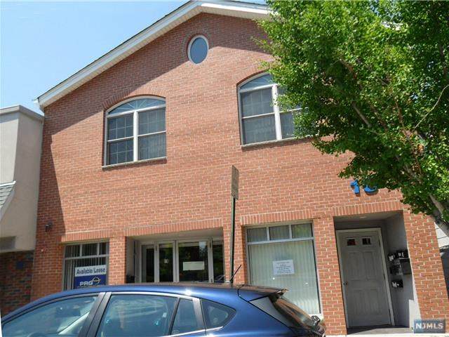 18 Washington Avenue - Photo 1