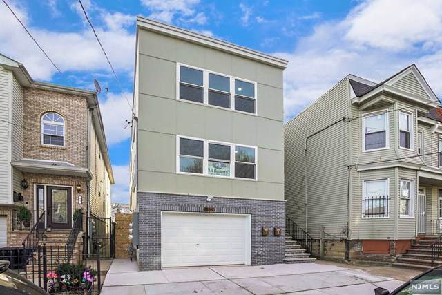 414 16th Street - Photo 1