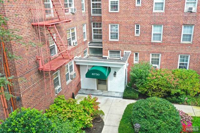 8750 Boulevard East - Photo 1
