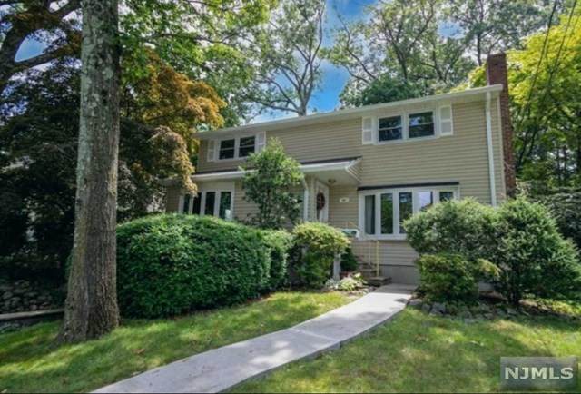 40 Moore Avenue - Photo 1