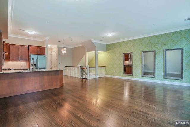 1600 Kaufers Lane - Photo 1